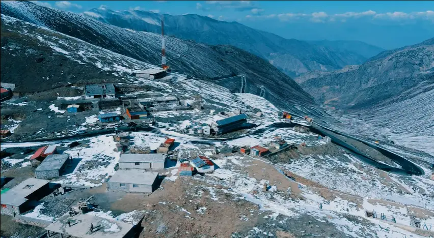 Babusar Pass in Winter